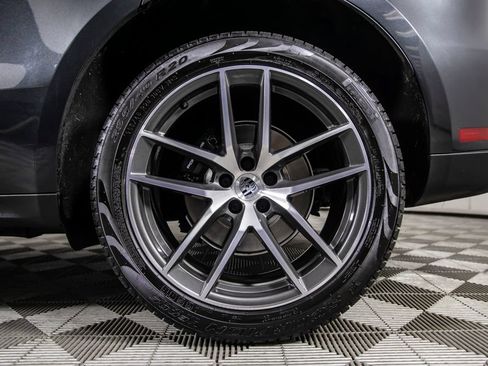 Used 2024 Porsche Macan w/ Premium Plus Package AWD/4WD image 45