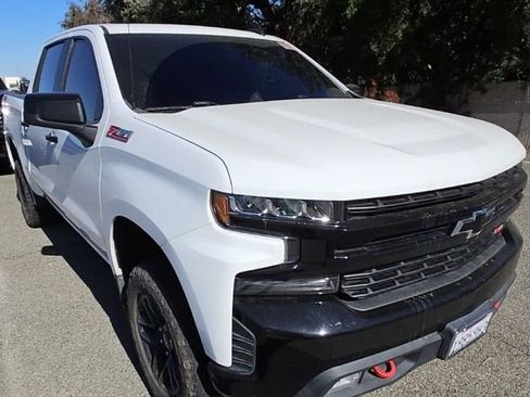 Used 2021 Chevrolet Silverado 1500 LT Trail Boss w/ Bed Protection Package AWD/4WD image 1