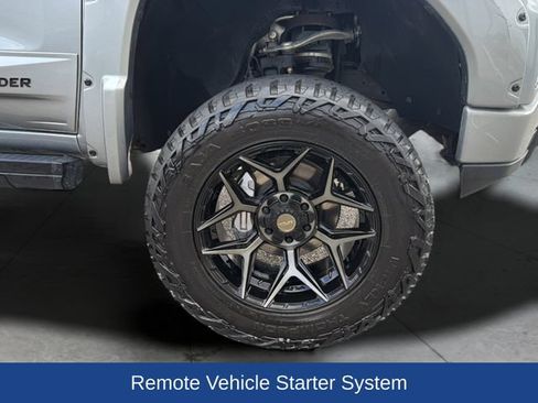Used 2023 GMC Sierra 1500 AT4 w/ AT4 Premium Package AWD/4WD image 30