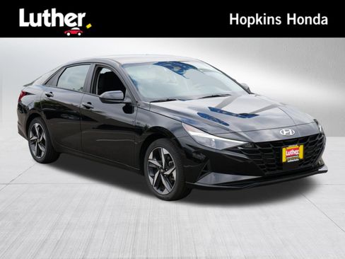 Used 2023 Hyundai Elantra SEL w/ Convenience Package FWD image 1