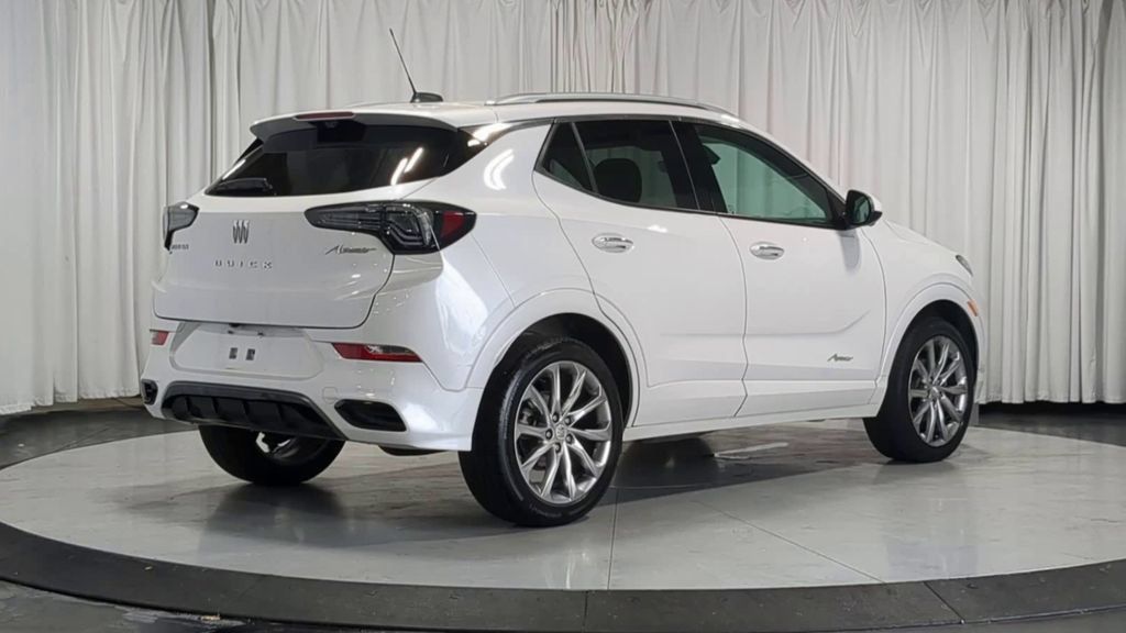 Used 2024 Buick Encore GX Avenir w/ Avenir Technology Package AWD/4WD image 10