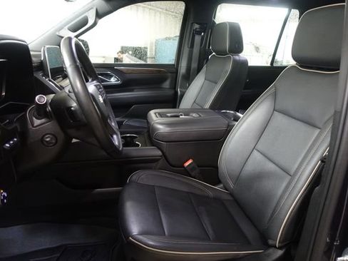 Used 2023 Chevrolet Tahoe Premier image 10