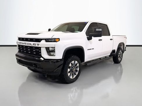 Used 2022 Chevrolet Silverado 2500 Custom w/ Custom Convenience Package AWD/4WD image 5