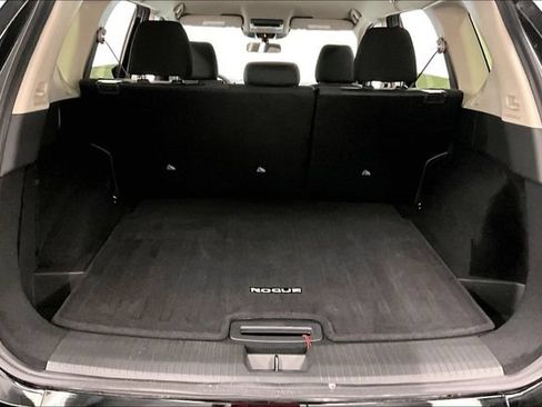 Used 2026 Nissan Rogue SV AWD/4WD image 40