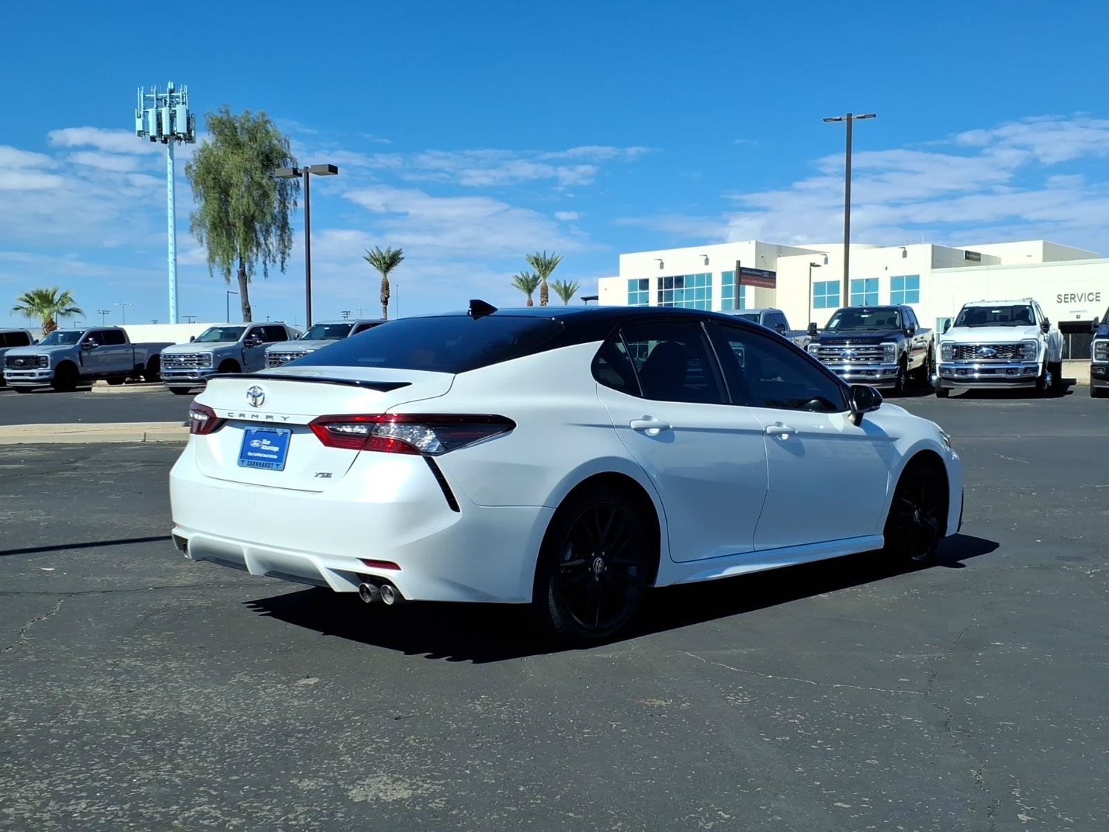 Used 2022 Toyota Camry XSE w/ Navigation Package FWD image 5