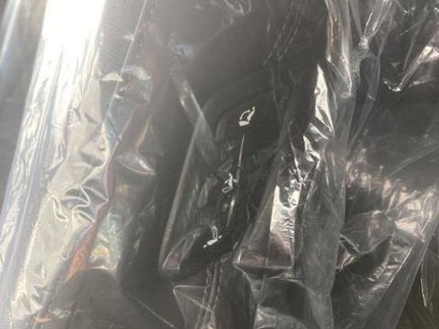 New 2025 Genesis GV60 Advanced image 19