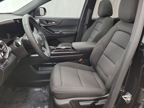 Certified 2025 Chevrolet Equinox LT w/ Midnight Edition image 8