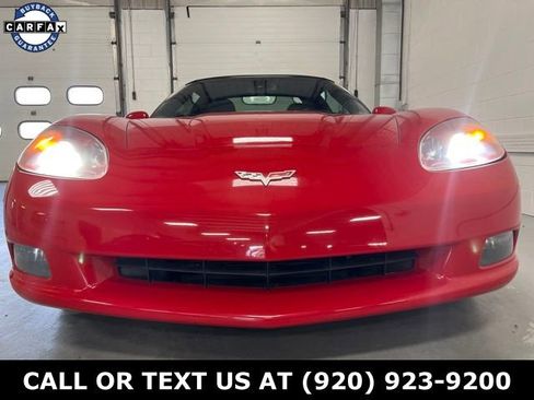 Used 2006 Chevrolet Corvette Convertible w/ Preferred Equipment Group image 2