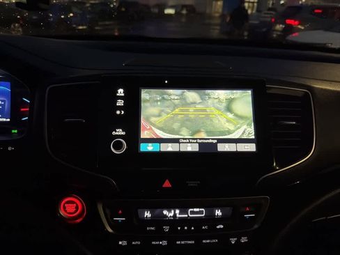 Used 2020 Honda Passport Touring image 31