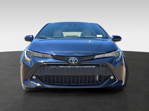 Used 2022 Toyota Corolla XSE FWD image 3