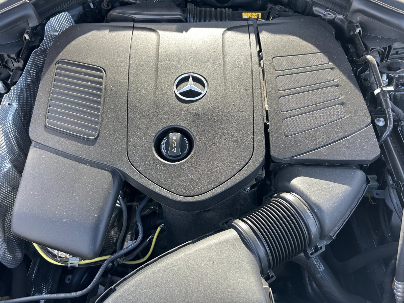 Used 2025 Mercedes-Benz GLC 300 image 21