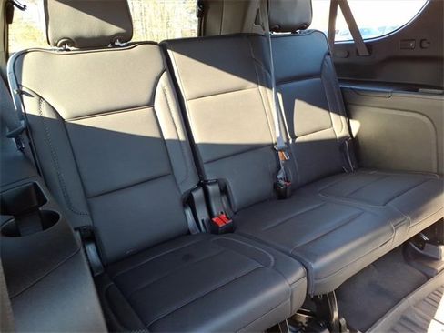 Used 2024 GMC Yukon XL Denali w/ LPO, Floor Liner Package image 8
