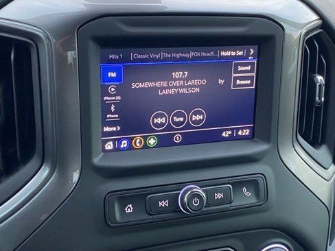 Certified 2025 Chevrolet Silverado 1500 Custom image 19