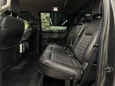 Used 2019 Ford F250 Lariat w/ Lariat Ultimate Package AWD/4WD image 26