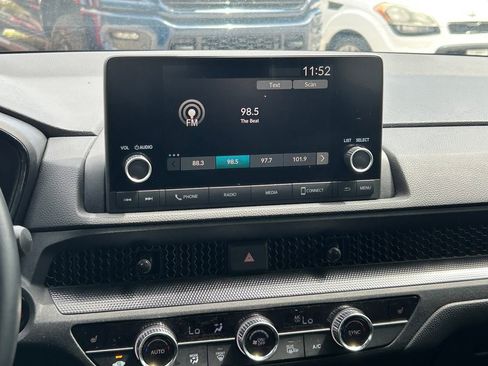 Used 2025 Honda CR-V Sport image 21