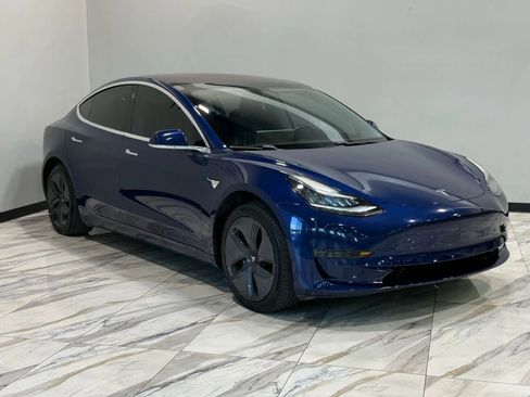 Used 2018 Tesla Model 3 Long Range image 4