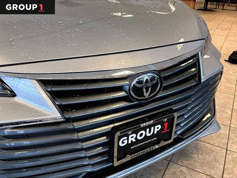 Used 2019 Toyota Avalon Limited w/ All Weather Liner Package image 32