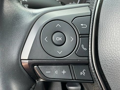 Used 2022 Toyota Camry SE FWD image 24