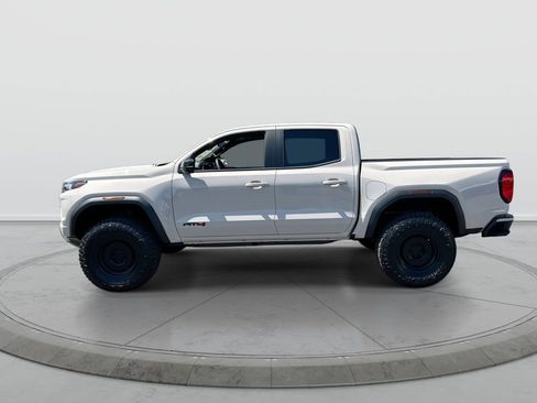 New 2026 GMC Canyon AT4 w/ Technology Plus Package AWD/4WD image 5