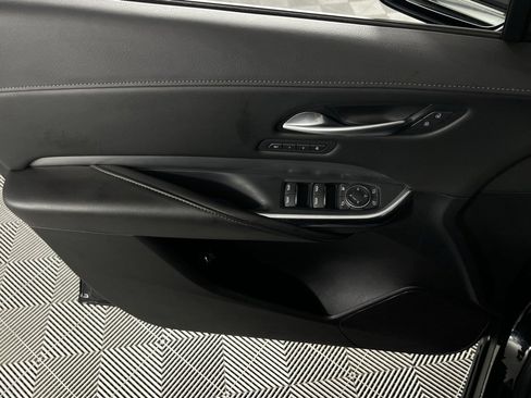 Used 2025 Cadillac XT4 Premium Luxury w/ Cold Weather Package image 33