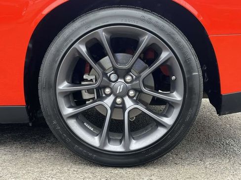 Used 2023 Dodge Challenger R/T w/ T/A Package image 11