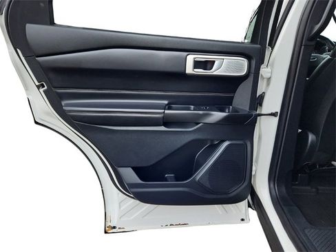 Used 2020 Ford Explorer ST w/ ST Street Pack image 31