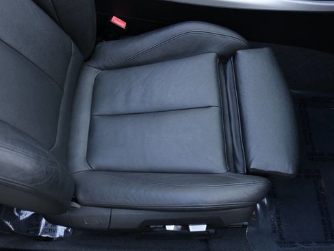 Used 2018 BMW M240i M240i 2dr Convertible image 25