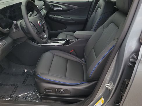 New 2026 Buick Envista Sport Touring w/ Convenience I Package FWD image 6