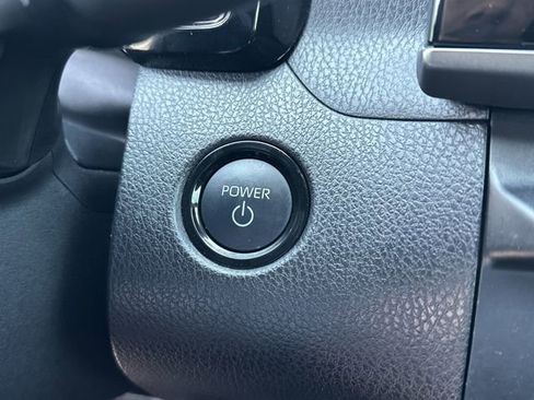 Certified 2025 Toyota Camry SE image 23