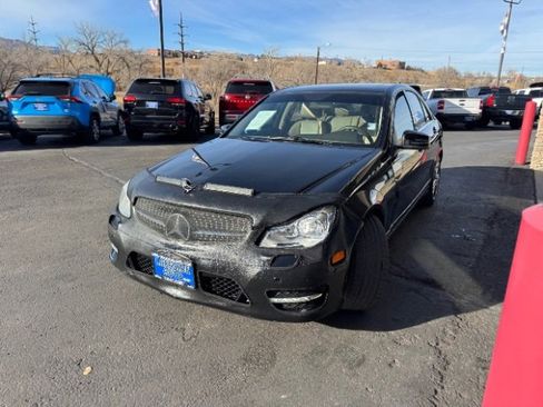 Used 2014 Mercedes-Benz C 300 4MATIC Sedan image 3