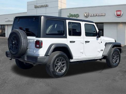 Used 2024 Jeep Wrangler Unlimited Sport AWD/4WD image 7
