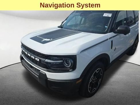 Used 2025 Ford Bronco Sport Outer Banks w/ Outer Banks Tech Package+ AWD/4WD image 4