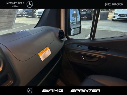 Used 2024 Mercedes-Benz Sprinter 144 Cargo image 15