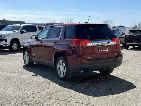 Used 2017 GMC Terrain SLE AWD/4WD image 3