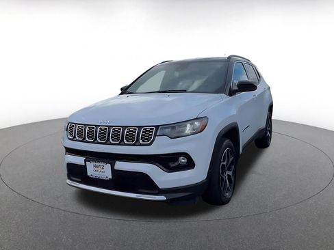 Used 2025 Jeep Compass Limited image 7