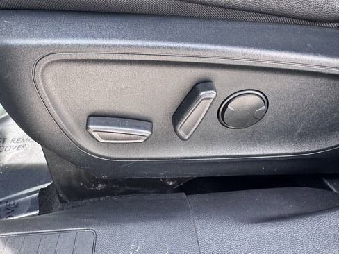 Used 2022 Ford Escape SEL image 20