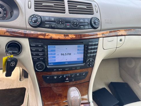 Used 2005 Mercedes-Benz E 320 E320 image 29