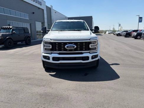 New 2026 Ford F450 Platinum w/ FX4 Off-Road Package AWD/4WD image 11