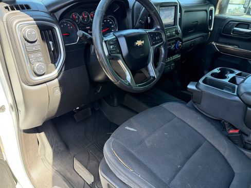 Used 2021 Chevrolet Silverado 3500 LT w/ Convenience Package AWD/4WD image 14