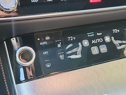 Certified 2026 Genesis GV70 2.5T Sport Prestige AWD/4WD image 20