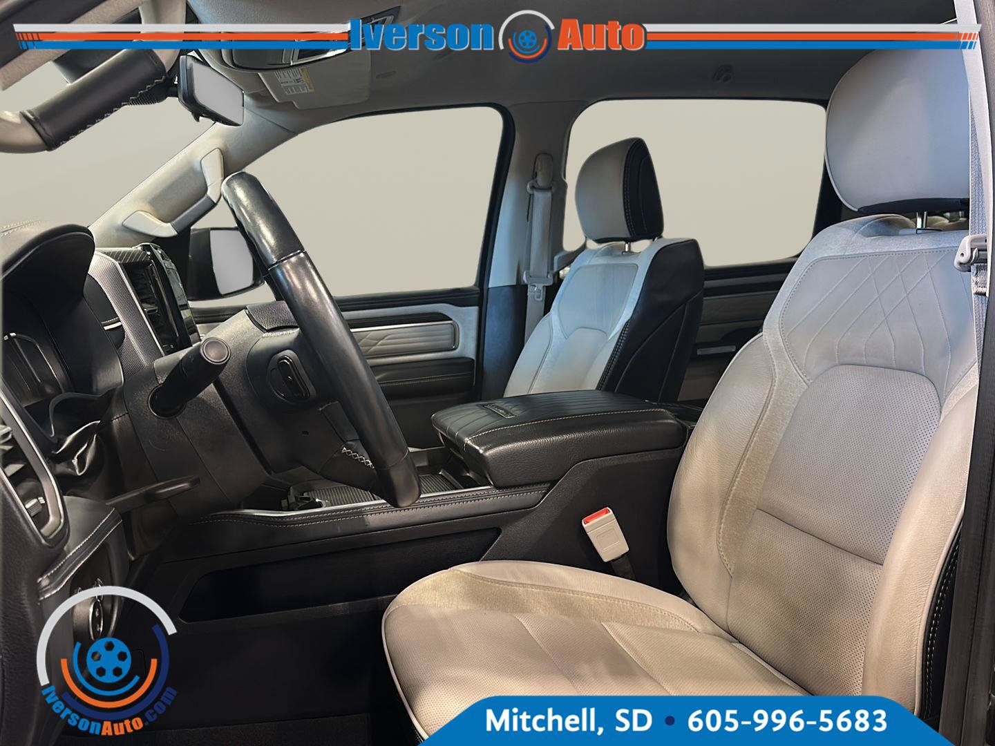 Used 2024 RAM 1500 Limited AWD/4WD image 15