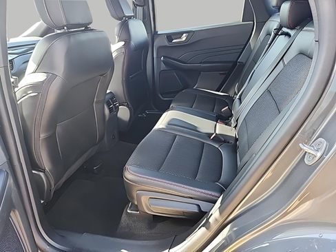 Certified 2025 Ford Escape ST-Line image 12