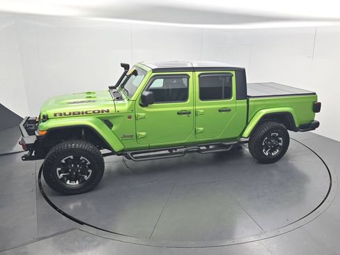 Used 2025 Jeep Gladiator Rubicon w/ Convenience Group AWD/4WD image 51
