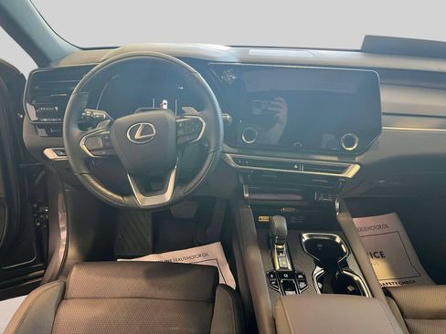 Certified 2025 Lexus RX 450h AWD w/ Convenience Package image 12