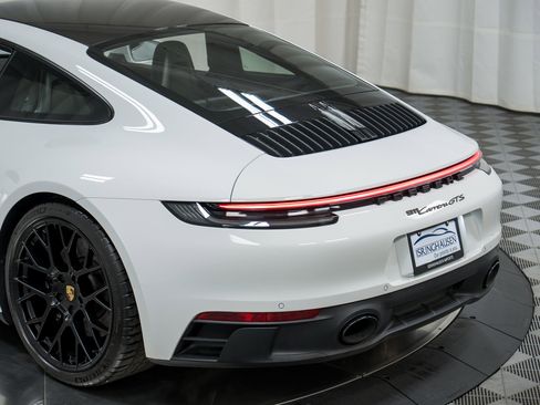 Certified 2024 Porsche 911 Carrera GTS image 36