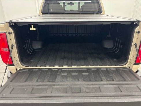 Used 2022 Chevrolet Colorado ZR2 AWD/4WD image 10