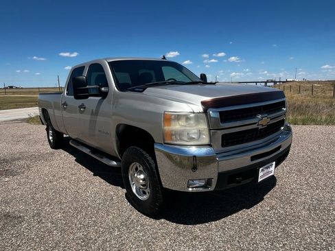 Used 2007 Chevrolet Silverado 2500 LT w/ 1LT Convenience Package AWD/4WD image 7