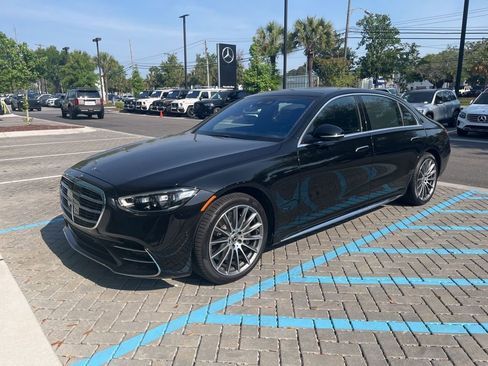 Used 2025 Mercedes-Benz S 580 4MATIC Sedan image 1