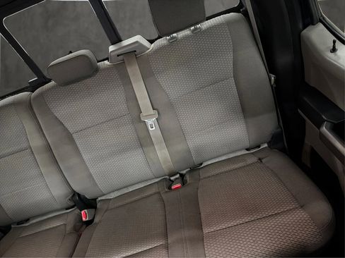 Used 2017 Ford F150 XLT w/ Equipment Group 302A Luxury image 32