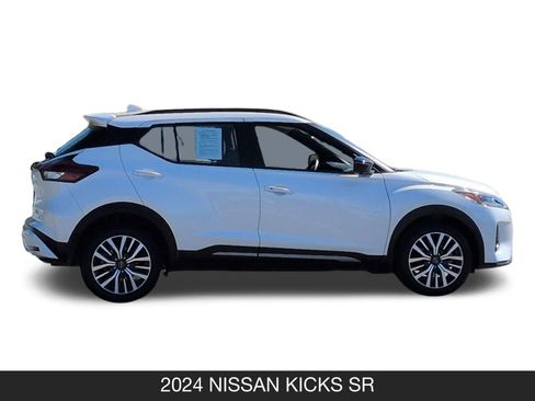 Certified 2024 Nissan Kicks SR w/ SR Premium Package image 6